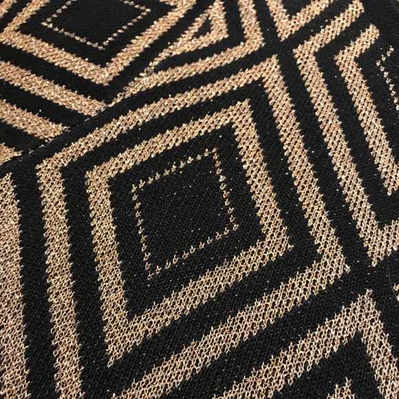 Perfect holiday sweater dress! - Picture 4 of 4